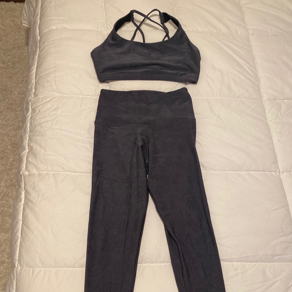 Women’s workout set